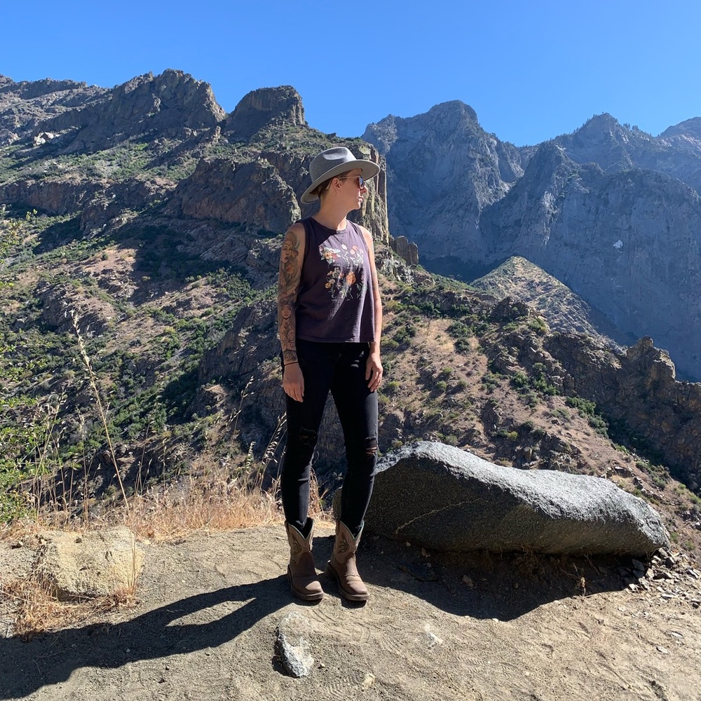 Meet your Posher, Rachel